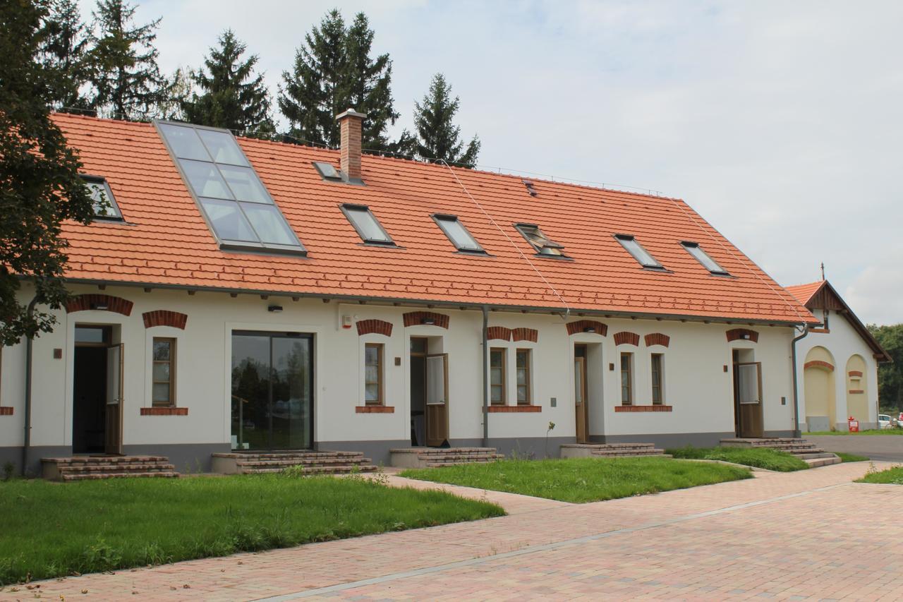 Hotel Vadkert Major Sárvár Esterno foto